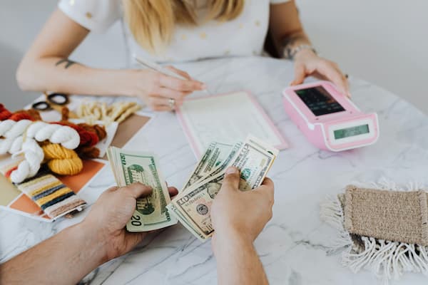 西部贵金属交易中心可以出资金吗